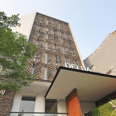 Delua Hotel Jakarta Exterior photo