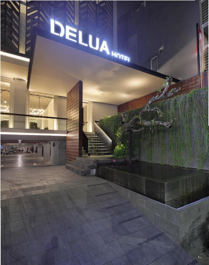 Delua Hotel Jakarta Exterior photo
